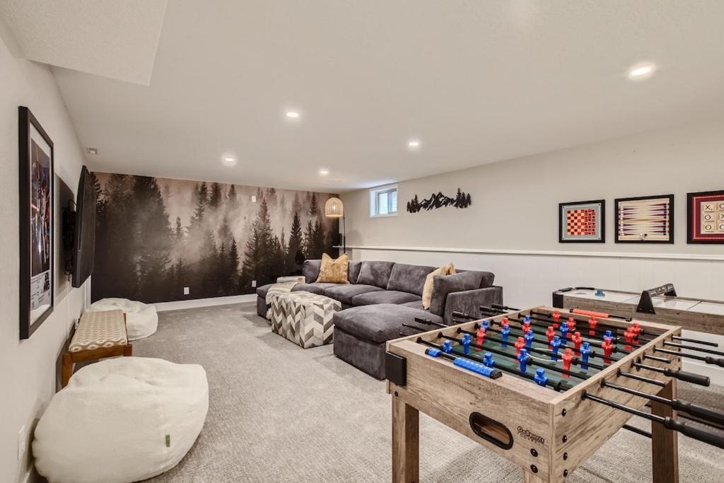 Heights Hideaway - Great Location - Game And Movie Room ويستمنستر المظهر الخارجي الصورة